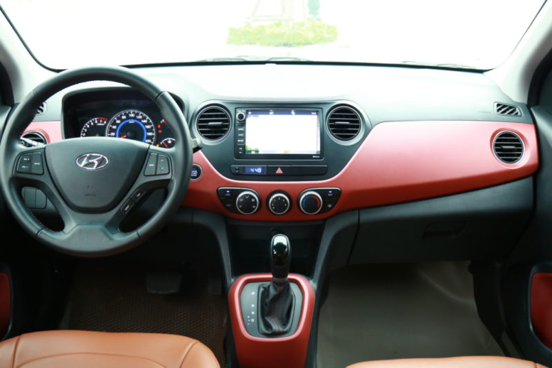 Hyundai i10 1.2AT 2018 - 13