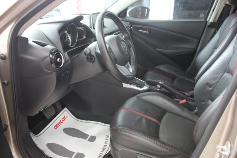 Mazda 2 Hatchback 1.5AT 2016 - 6