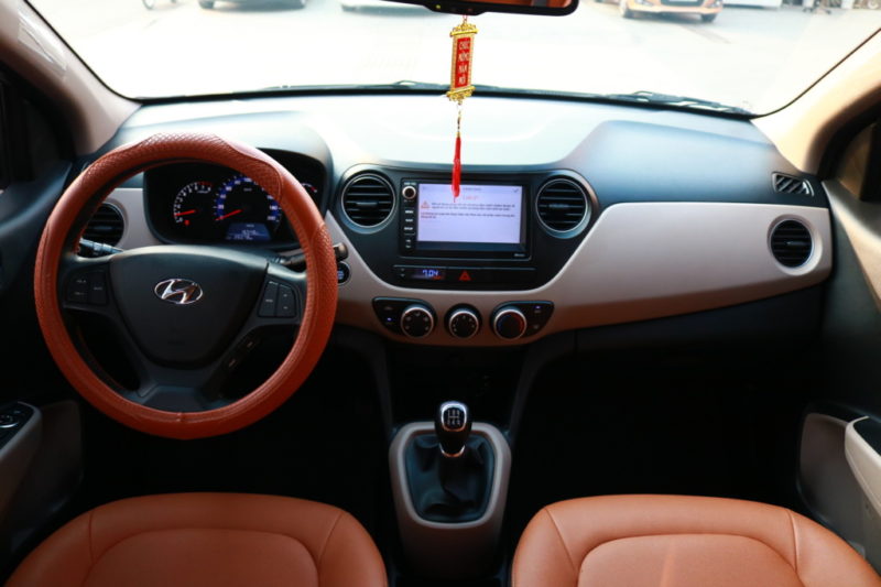 Hyundai i10 Sedan 1.2MT 2018 - 12