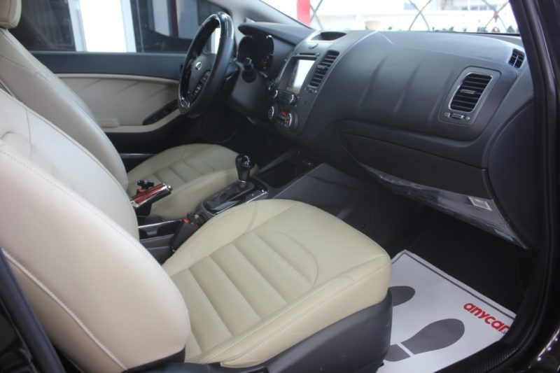 Kia Cerato Premium 1.6AT 2018 - 18