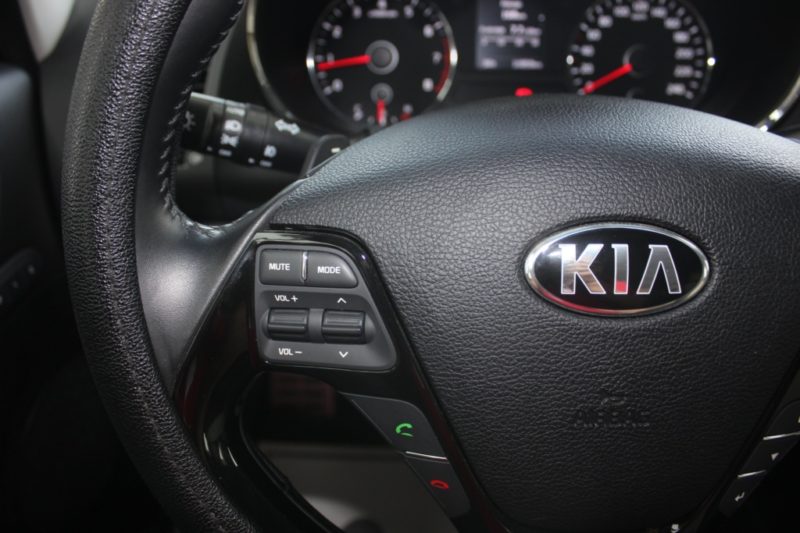 Kia Cerato Premium 1.6AT 2018 - 11