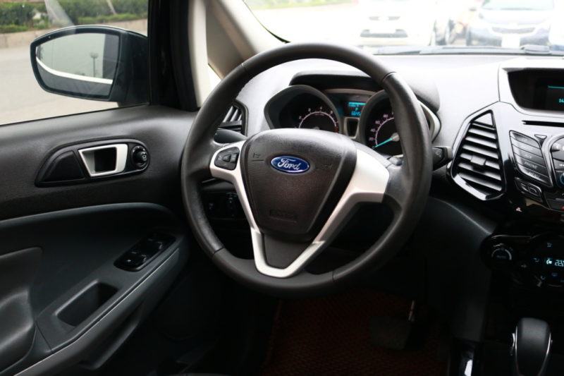 Ford EcoSport Titanium 1.5AT 2015 - 17