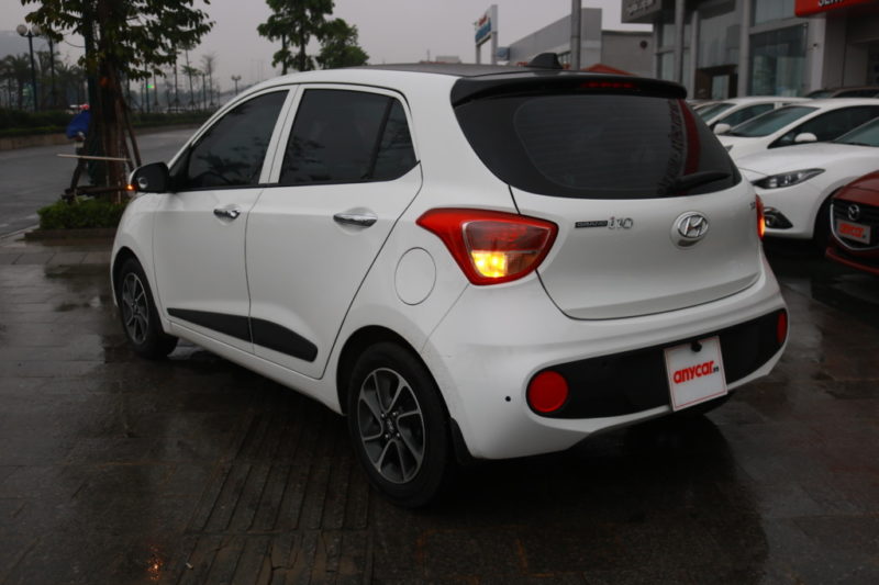 Hyundai i10 Hatchback 1.2MT 2017 - 5