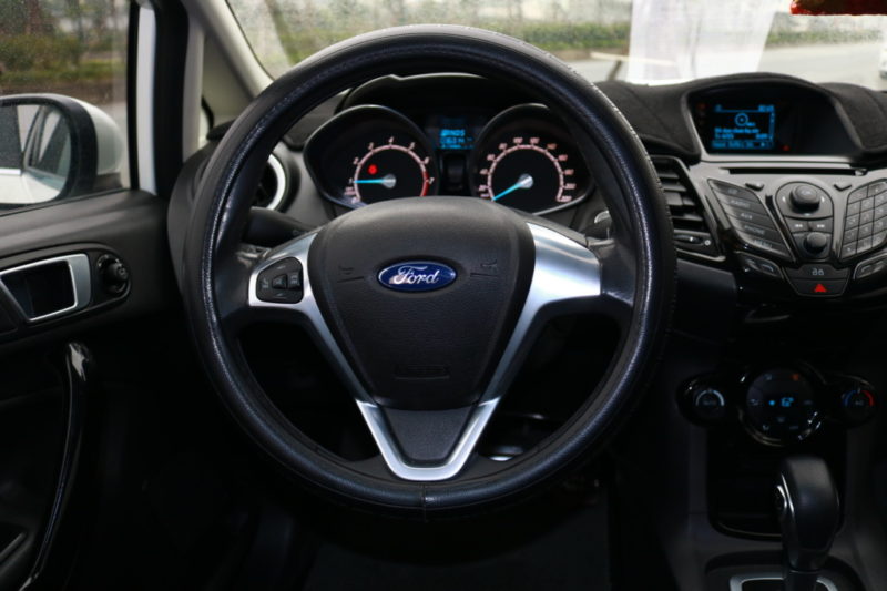 Ford Fiesta 1.0AT 2014 - 18