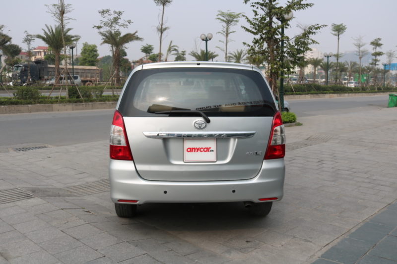 Toyota Innova E 2.0MT 2013 - 6