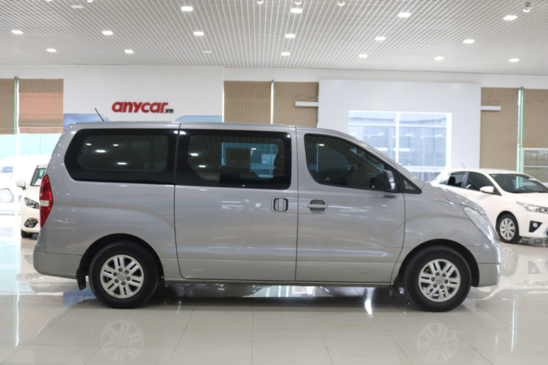 Hyundai Starex 2.4MT 2015 - 7