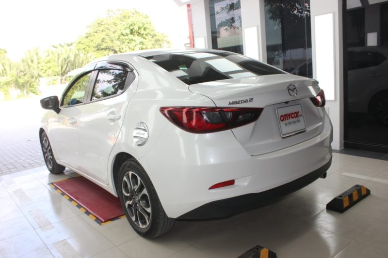 Mazda 2 Sedan 1.5AT 2016 - 4