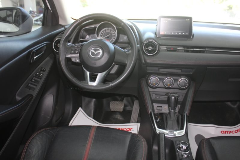 Mazda 2 Sedan 1.5AT 2016 - 16