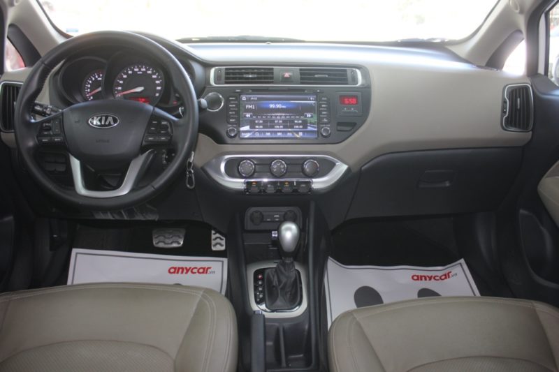 Kia Rio 1.4AT 2016 - 10