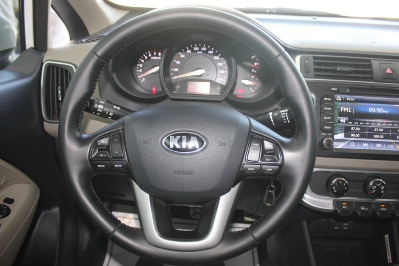 Kia Rio 1.4AT 2016 - 11