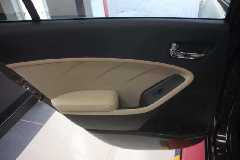 Kia Cerato Premium 1.6AT 2018 - 20