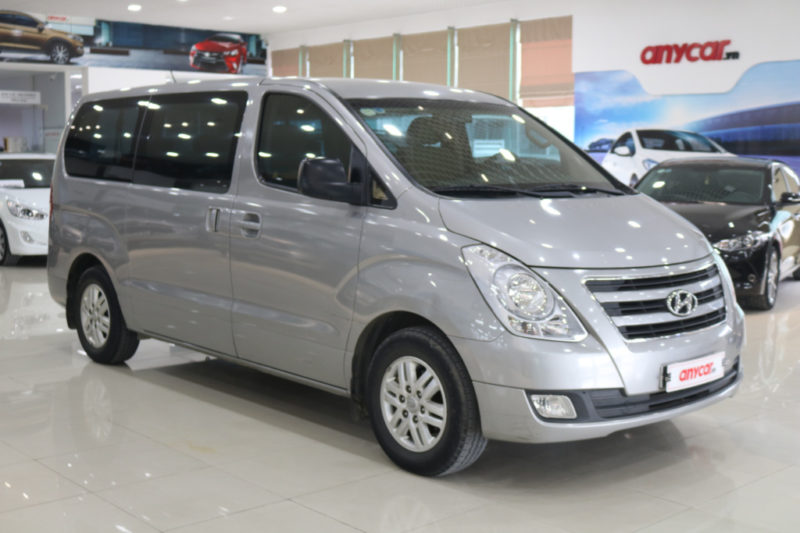 Hyundai Starex 2.4MT 2015 - 1