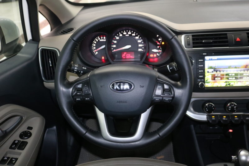 Kia Rio 1.4AT 2016 - 14