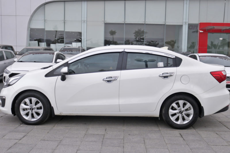 Kia Rio 1.4AT 2015 - 4