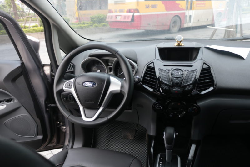 Ford EcoSport Titanium 1.5AT 2017 - 12