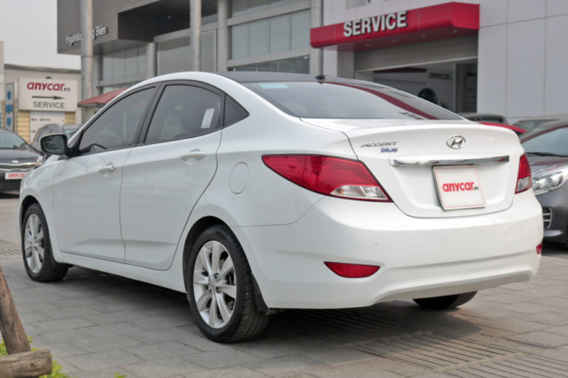 Honda City và Hyundai Accent Blue 