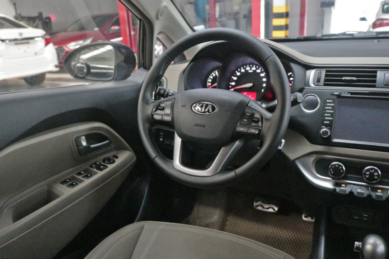 Kia Rio 1.4AT 2016 - 14