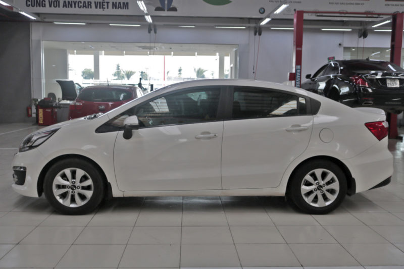 Kia Rio 1.4AT 2015 - 4