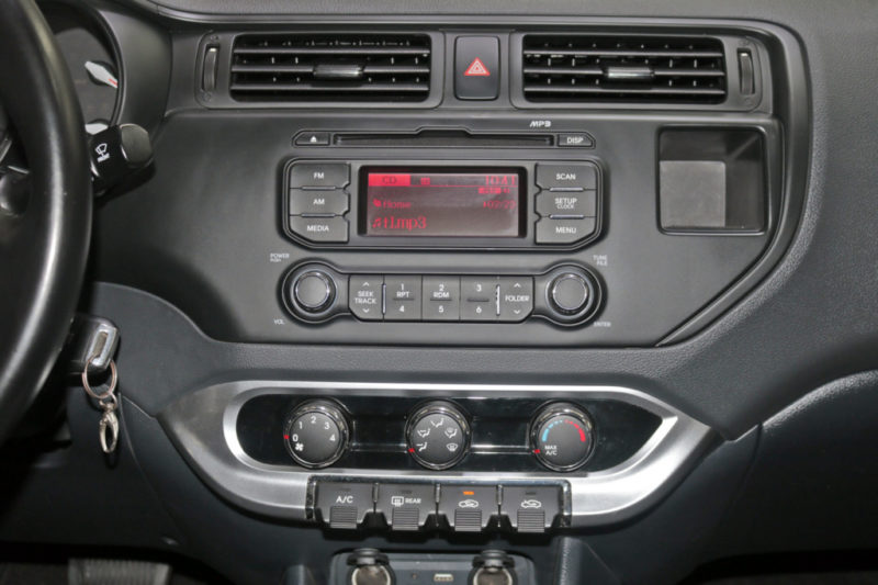 Kia Rio 1.4AT 2014 - 16