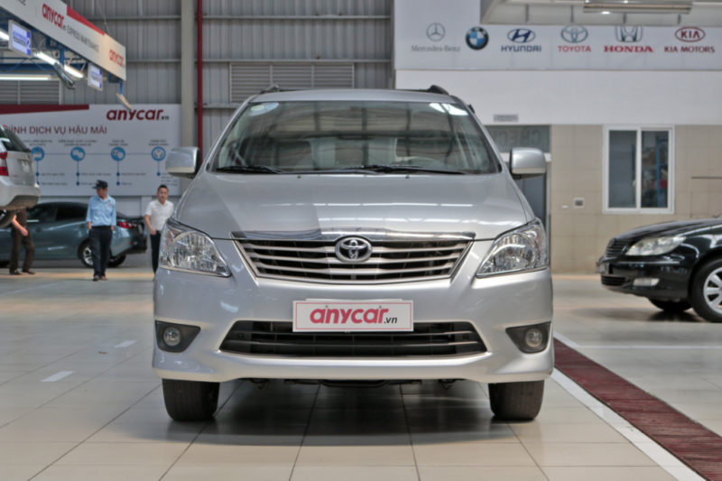 Toyota Innova E 2.0MT 2013 - 2