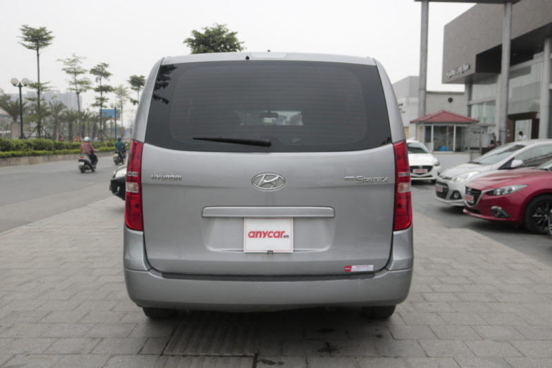 Hyundai Starex 2.4MT 2016 - 6