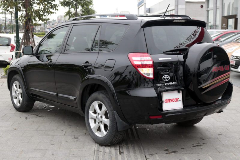 Toyota RAV4 2.4AT 2010 - 4