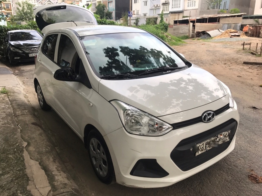 Hyundai i10 Hatchback 1.2MT 20017 - 1