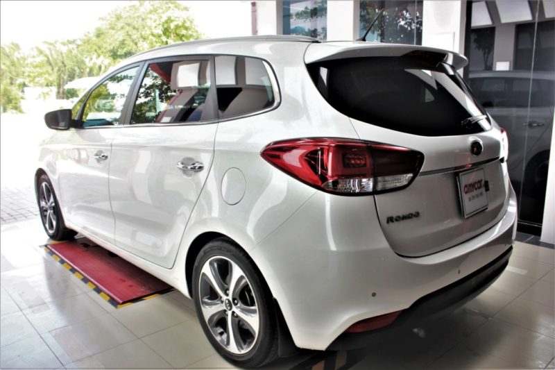 Kia Rondo GATH 2.0AT 2015 - 5