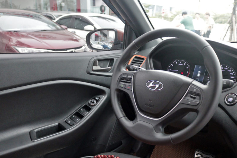 Hyundai i20 Active 1.4AT 2017 - 15