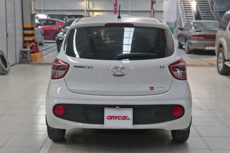 Hyundai i10 Hatchback 1.2AT 2017 - 6