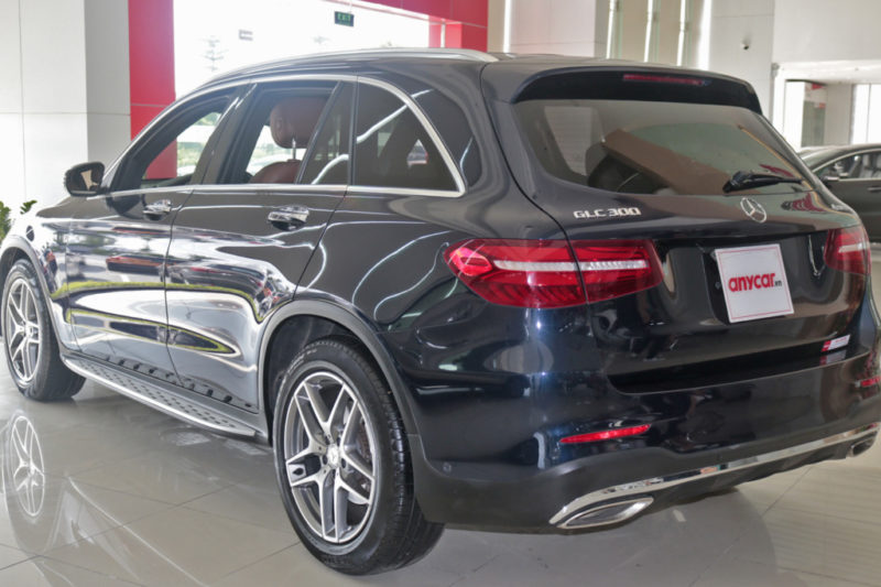 Mercedes GLC 300 2.0AT 2016 - 2