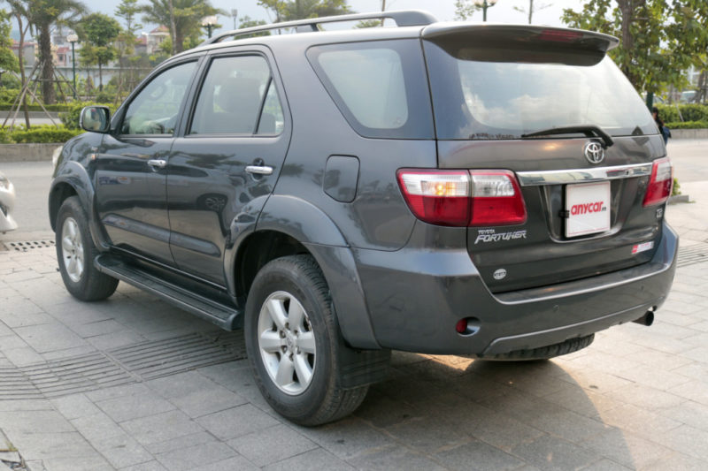 Toyota Fortuner 2.5MT 2009 - 5