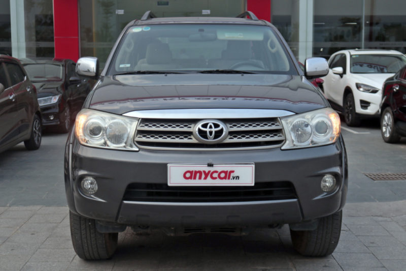 Toyota Fortuner 2.5MT 2009 - 2