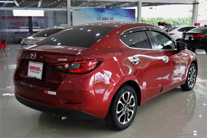 Mazda 2 Sedan 1.5AT 2017 - 8