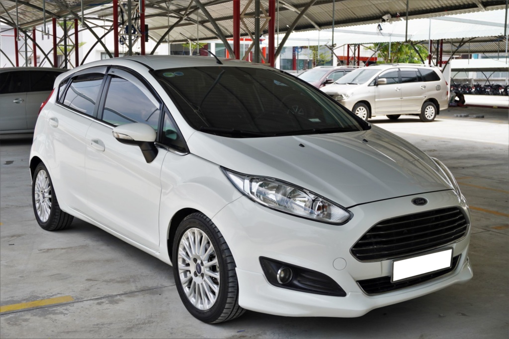 Ford Fiesta 1.0AT 2014 - 1