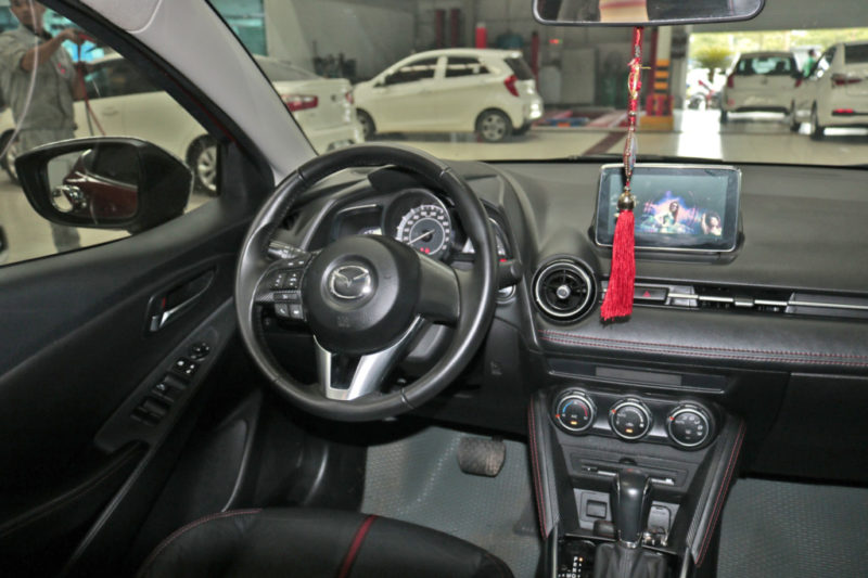 Mazda 2 Sedan 1.5AT 2018 - 13