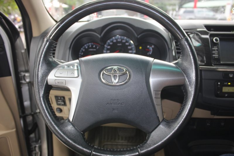 Toyota Fortuner 2.7AT 2014 - 10