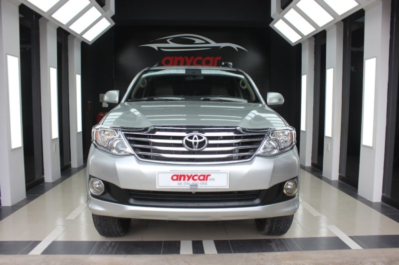 Toyota Fortuner 2.7AT 2014 - 2