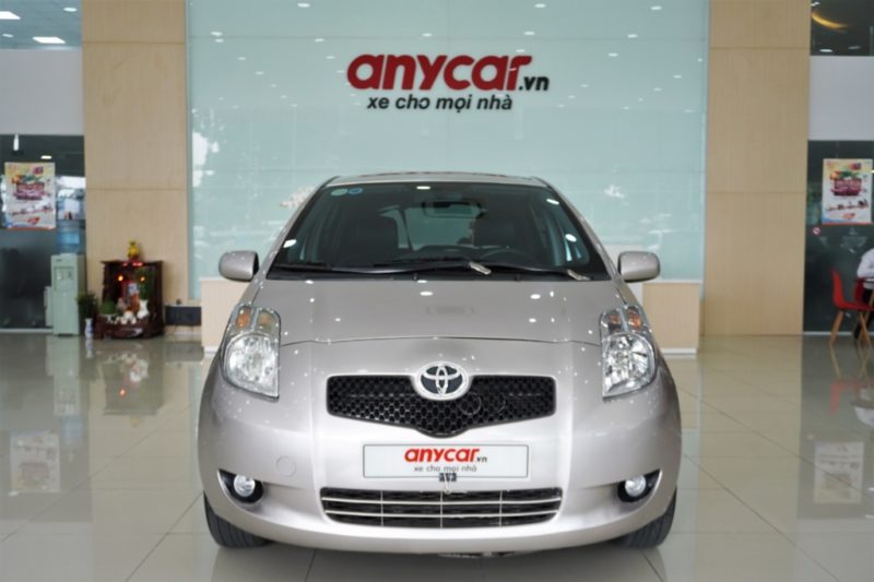 Toyota Yaris 1.3AT 2008 - 2