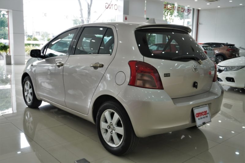 Toyota Yaris 1.3AT 2008 - 8