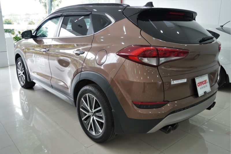 Hyundai Tucson 2.0 2WD Limited 2.0AT 2016 - 6