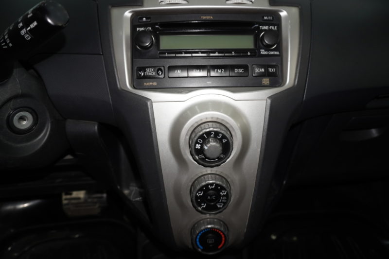 Toyota Yaris 1.3AT 2008 - 10