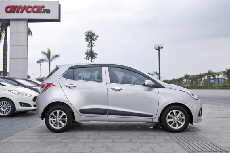 Hyundai i10 Hatchback 1.2MT 2016 - 8