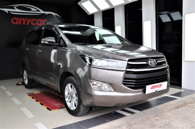 Toyota Innova E 2.0MT 2016 - 1