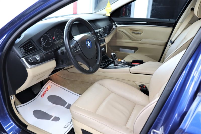 BMW 5 Series 2.5AT 2011 - 7