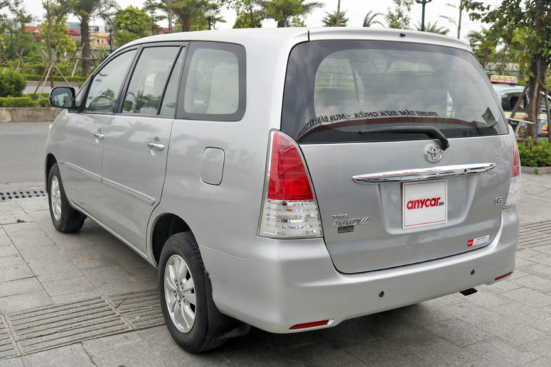 Toyota Innova G 2.0MT 2010 - 5