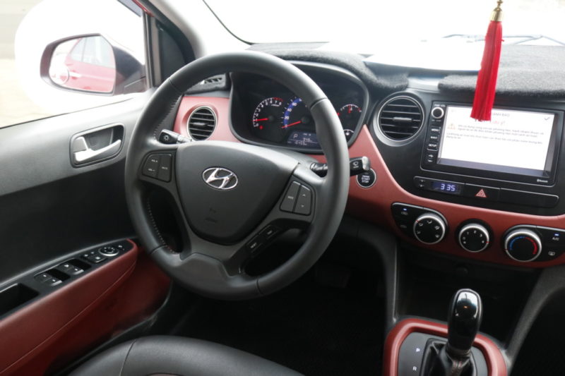 Hyundai i10 Sedan 1.2AT 2018 - 15