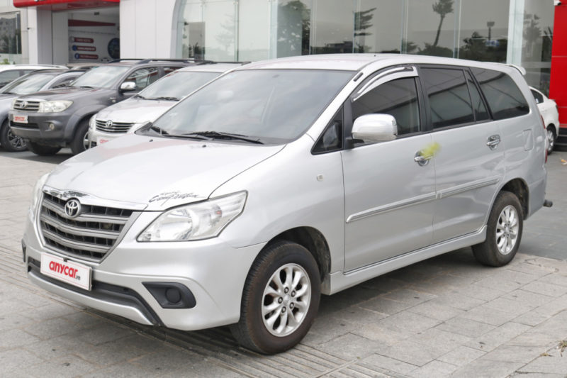 Toyota Innova E 2.0MT 2014 - 3