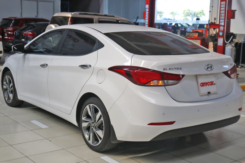 Hyundai Elantra GLS 1.8AT 2015 - 5