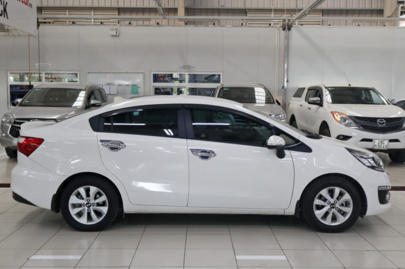 Kia Rio 1.4AT 2016 - 9